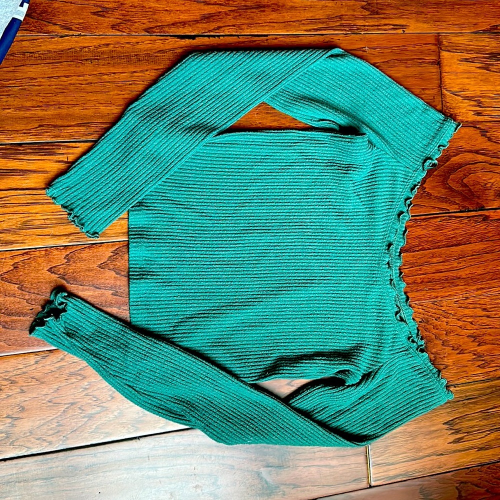 Green Abercrombie & Fitch Medium off the shoulder long sleeve